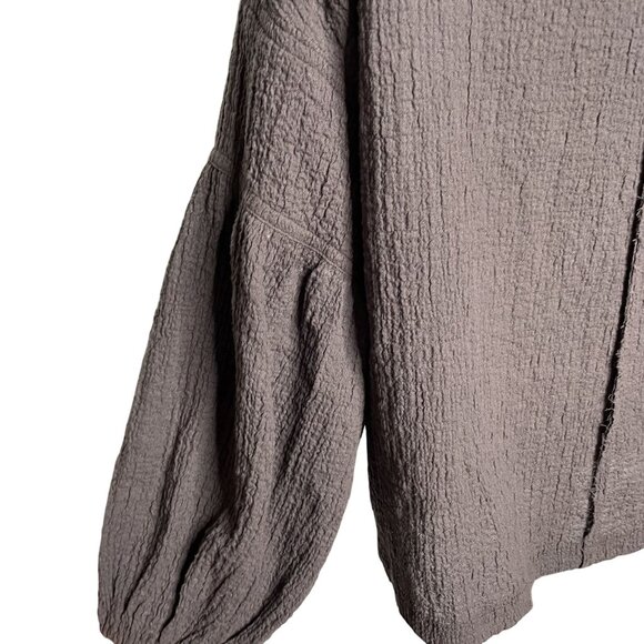 Womens Grade & Gather Peasant Rippled Shirt Gray Relaxed Fit Size Medium u - Picture 7 of 12
